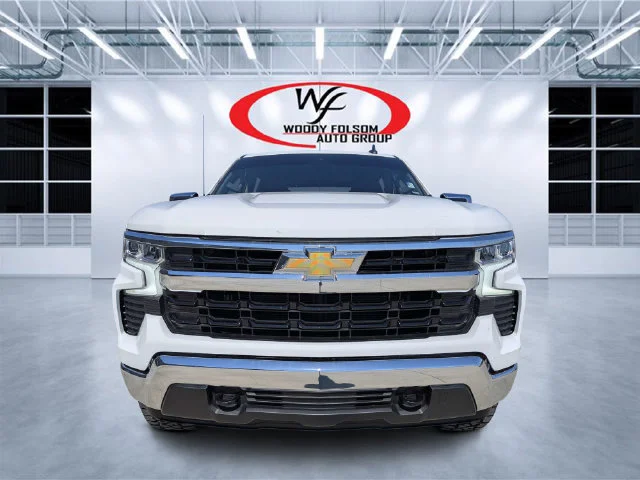 Used 2026 White Chevrolet LT image 8