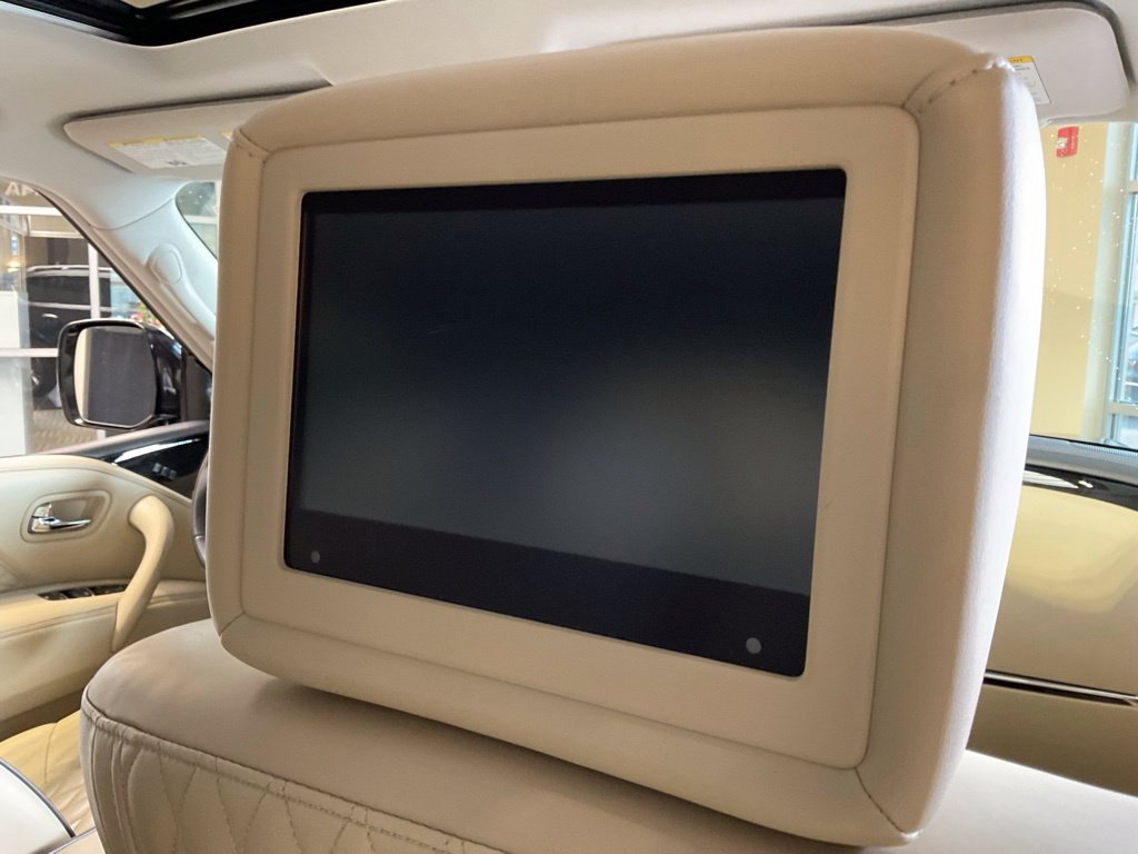 Used 2018 Blue INFINITI  image 23