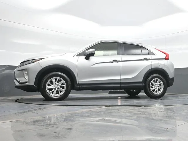 Used 2019 Silver Mitsubishi ES image 21