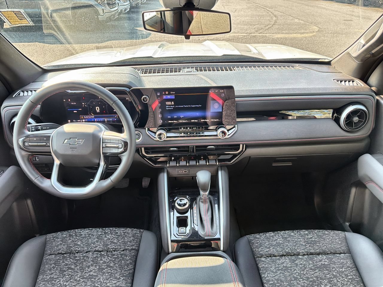 Used 2024 Summit White Chevrolet Z71 image 17