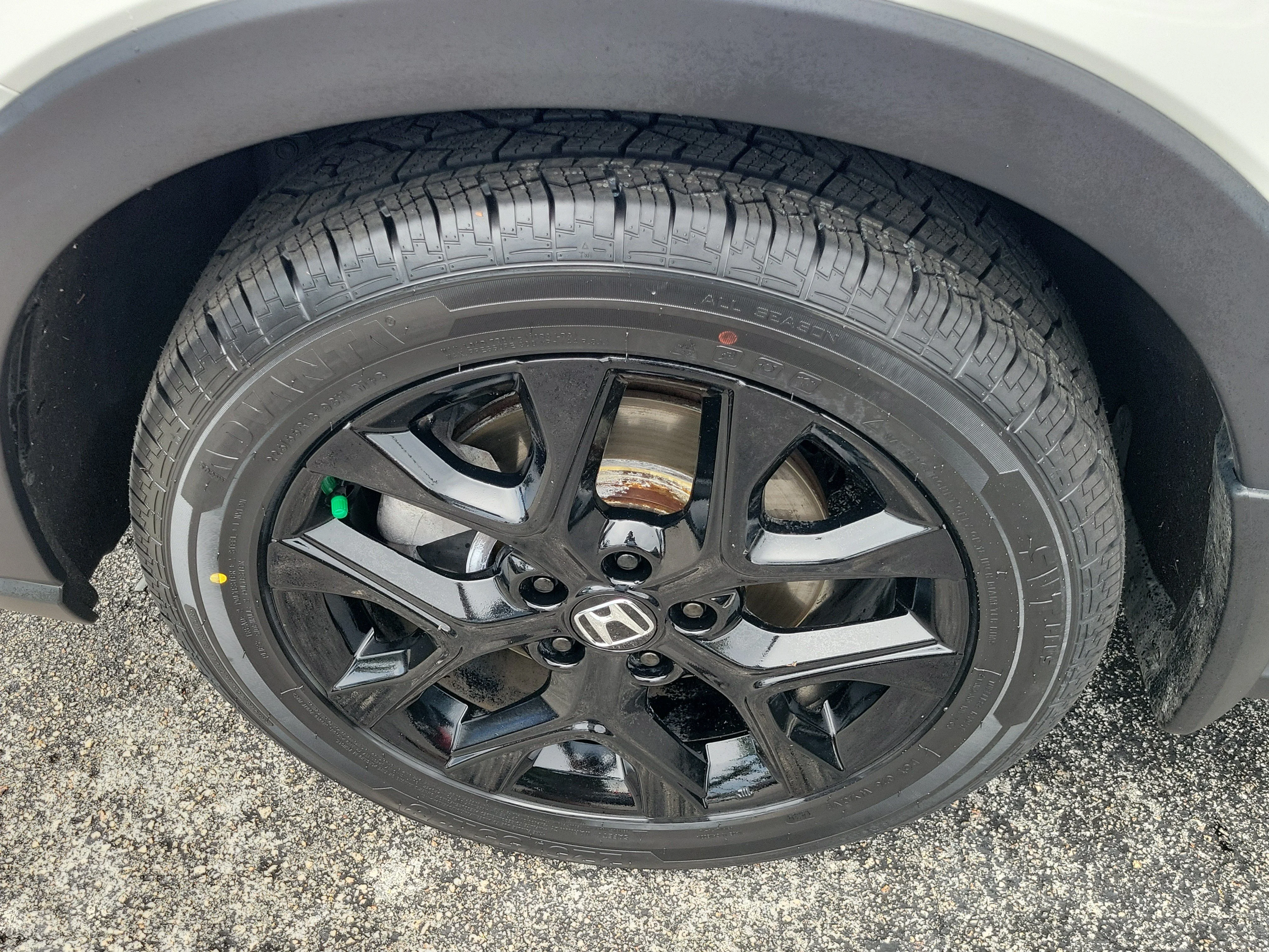 2025 Honda HR-V Sport - Photo 9