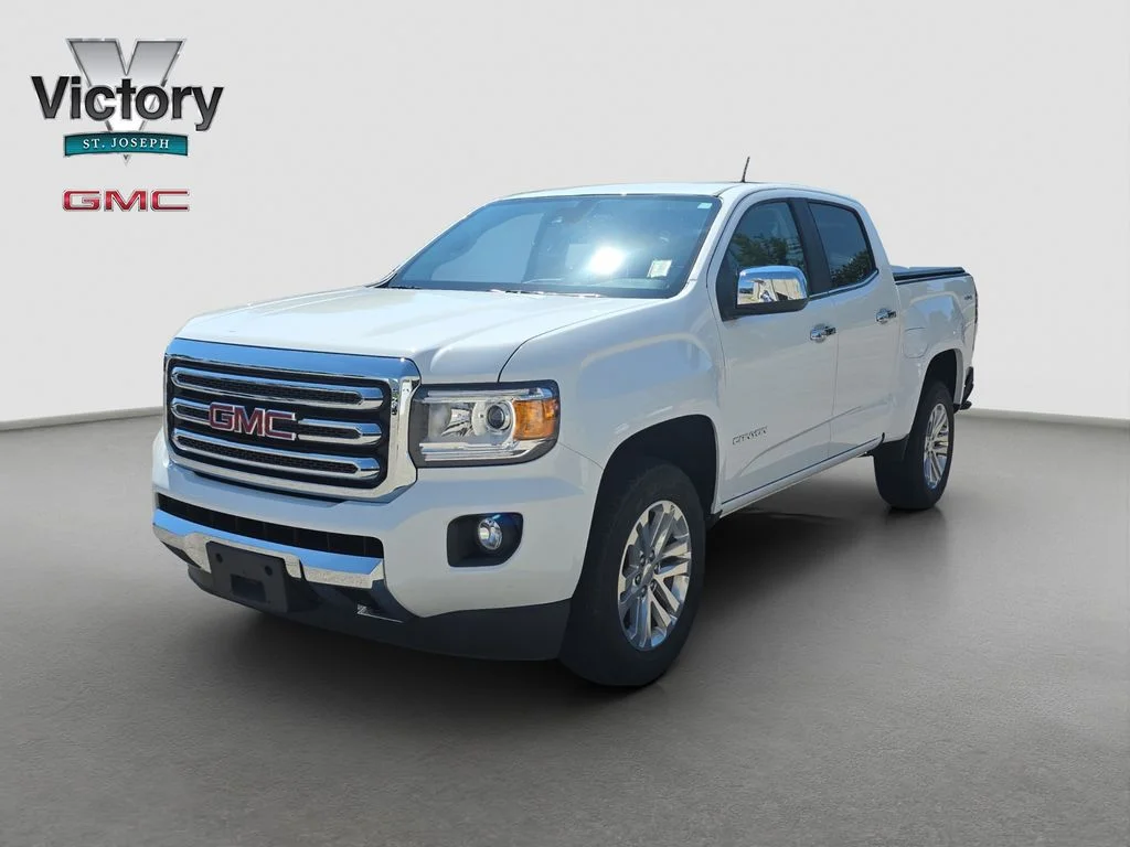 Used 2019 White GMC SLT image 3