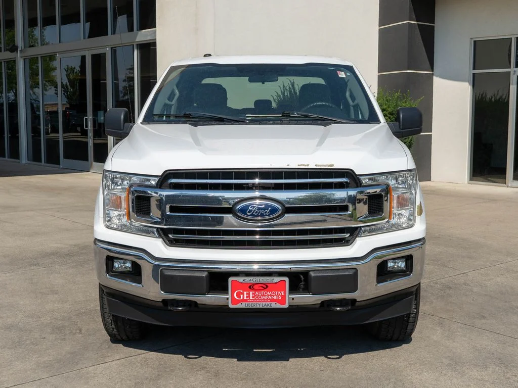 Used 2018 White Ford XLT image 2