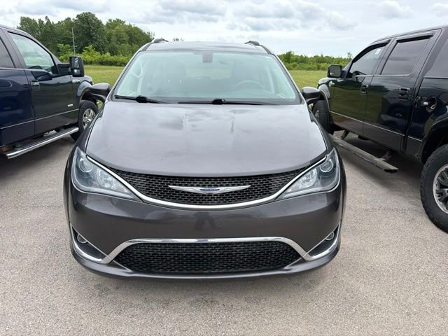 Used 2019 Chrysler Pacifica Touring L with VIN 2C4RC1BG1KR548340 for sale in Standish, MI