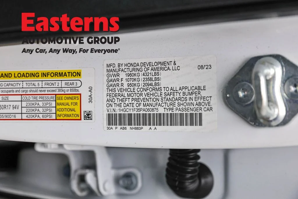 Used 2023 White Honda EX image 35