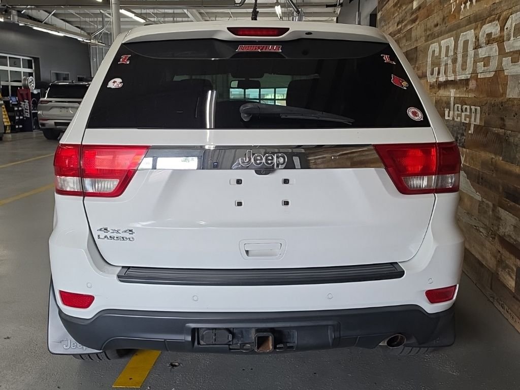 Used 2013 Bright White Jeep Laredo image 5