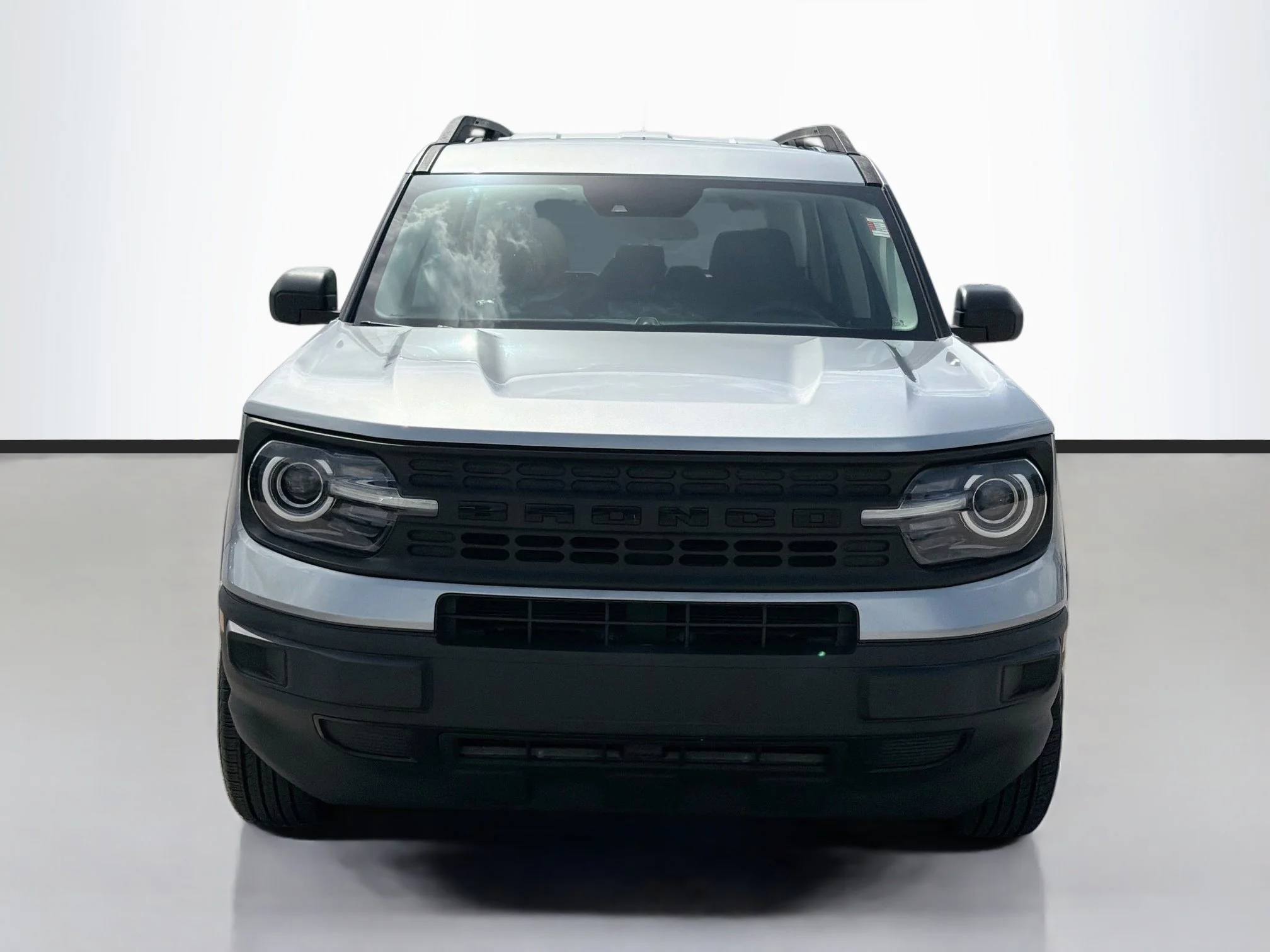 Used 2021 Silver Metallic Ford Base image 8