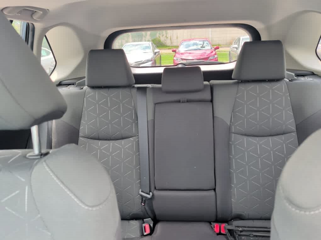 Used 2022 Magnetic Gray Metallic Toyota Hybrid XLE image 7