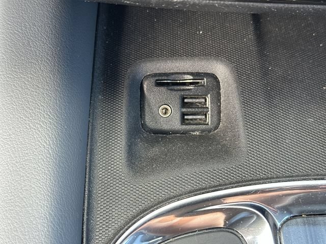Used 2020 (Includes Satin Nickel lower exterior accent color.) Buick Essence image 55