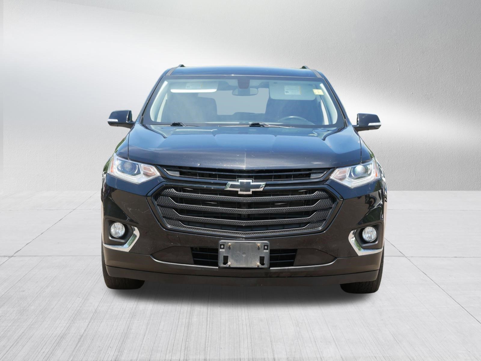 Used 2019 Chevrolet Traverse 3LT with VIN 1GNEVHKW5KJ200464 for sale in Inver Grove, Minnesota