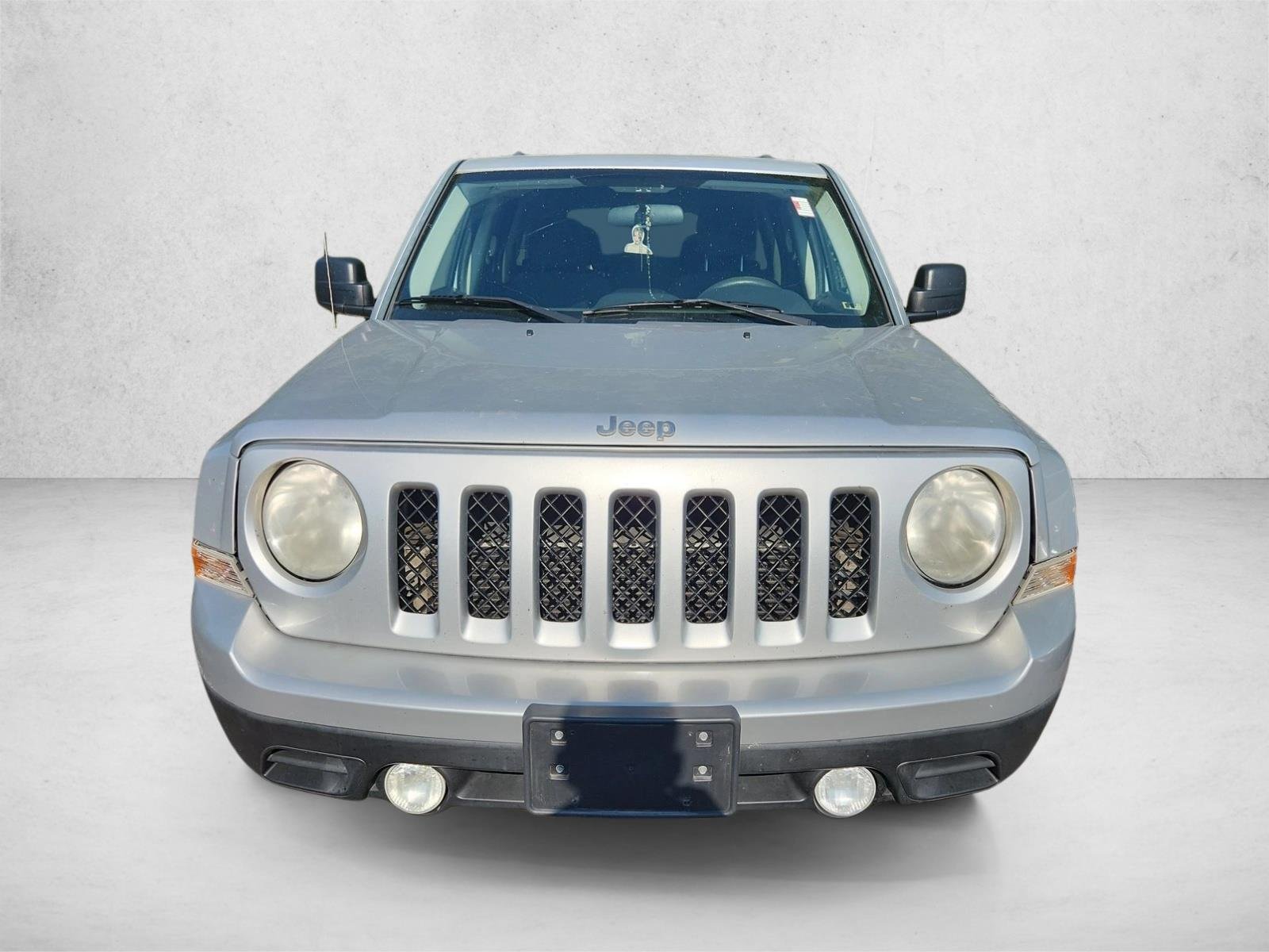 Used 2011 Bright Silver Metallic Jeep Sport image 2