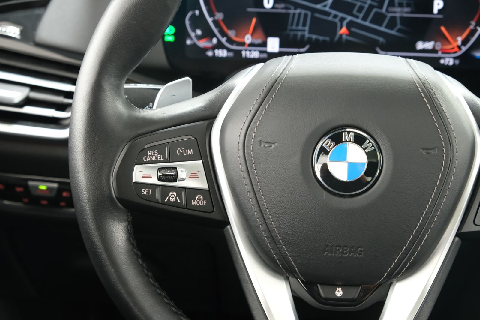 Used 2020 Tanzanite Blue II Metallic BMW xDrive40i image 11