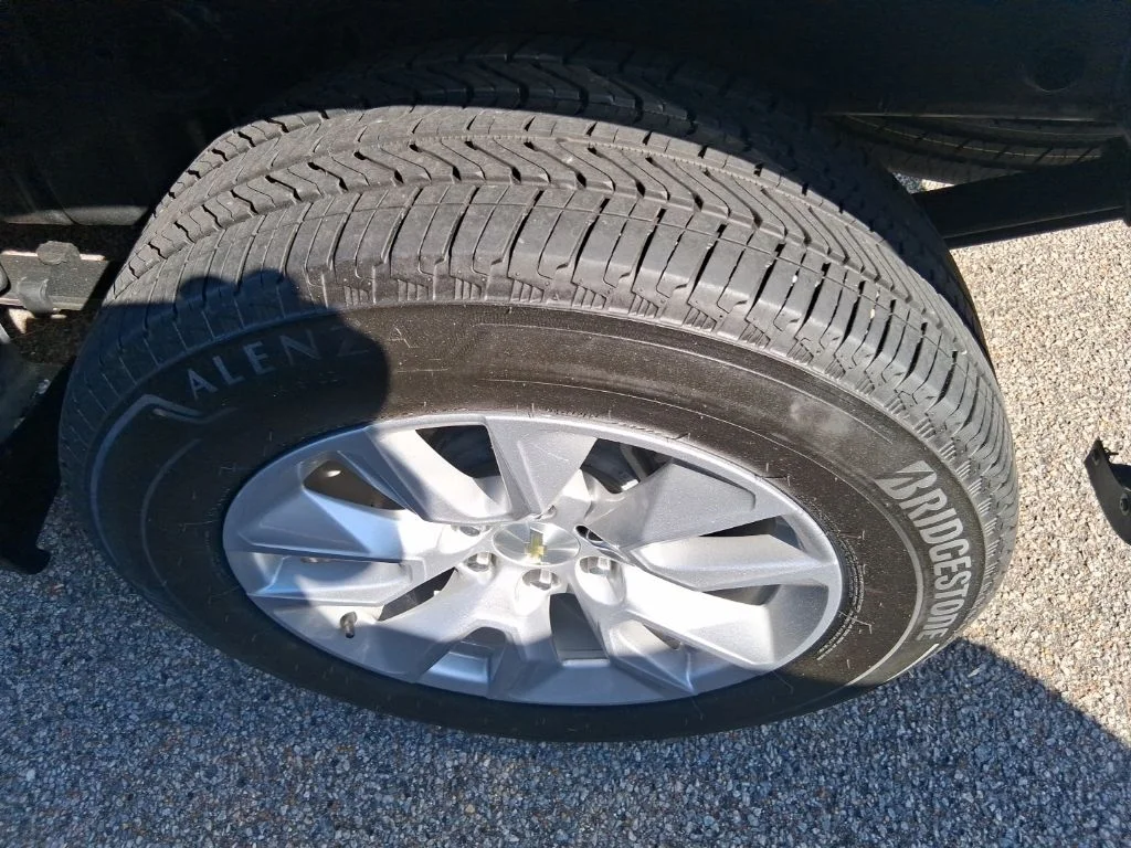 Used 2020 Gray Chevrolet Custom image 13