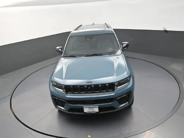 New 2026 Steel Blue Exterior Paint Jeep Limited Reserve image 11