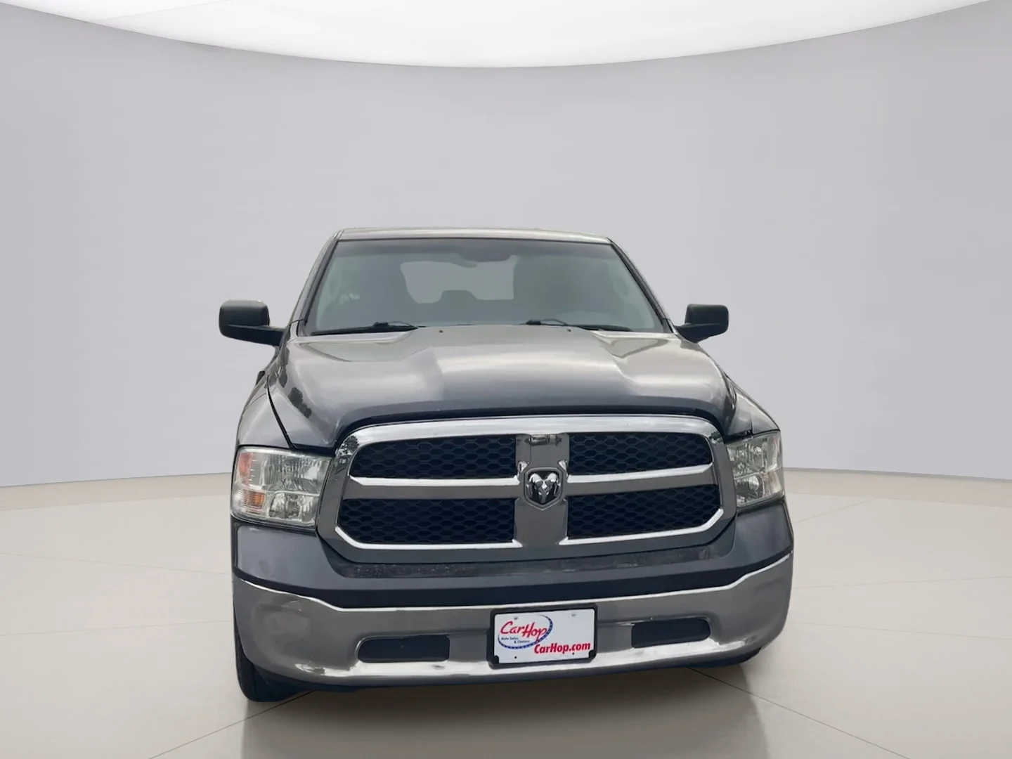 Used 2017 Grey Ram SLT image 9