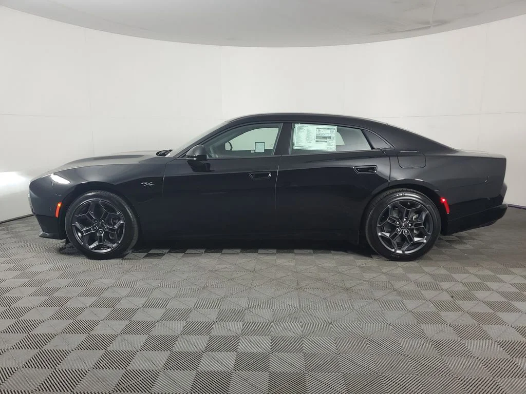 New 2026 Diamond Black Crystal Pearlcoat Dodge R/T Plus image 7