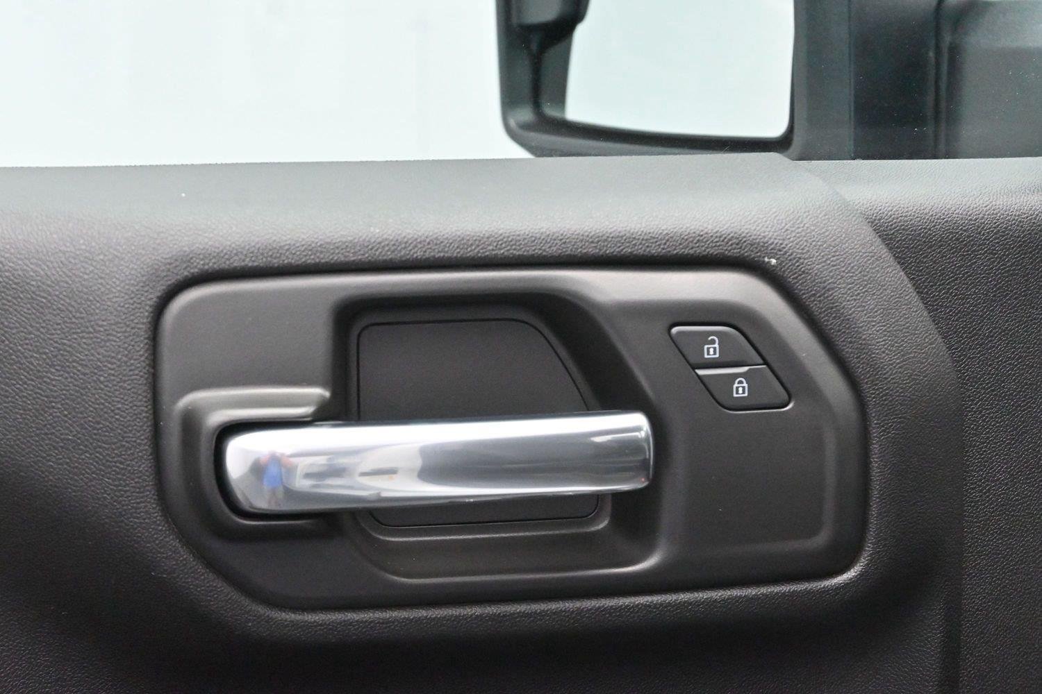 Used 2025 Summit White Chevrolet WT image 10