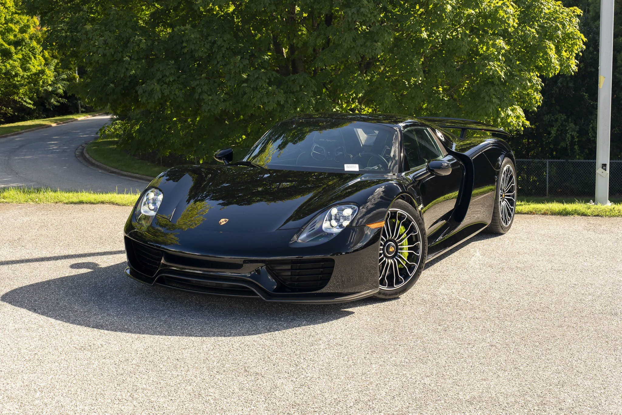 Used 2015 Black Porsche  image 1