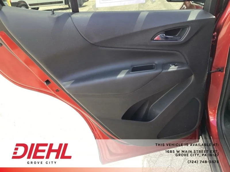 Used 2022 Red Chevrolet LT image 17