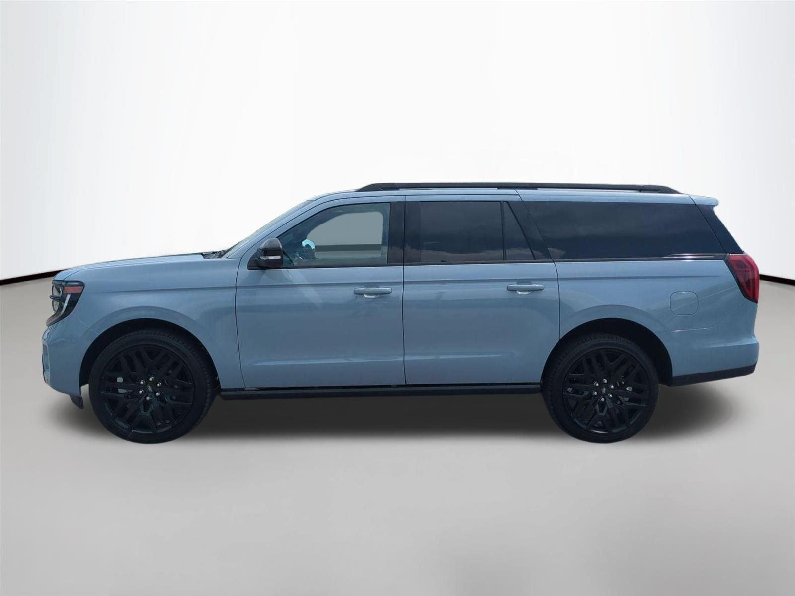 New 2026 Glacier Gray Metallic Tri-Coat Ford MAX Platinum® image 2