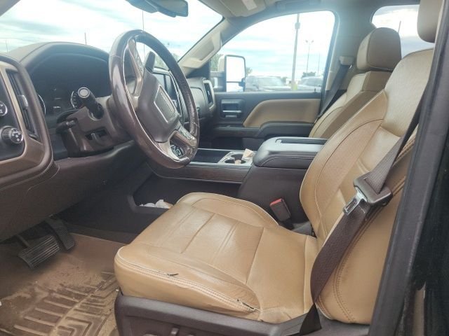 Used 2018 Onyx Black GMC Denali image 5