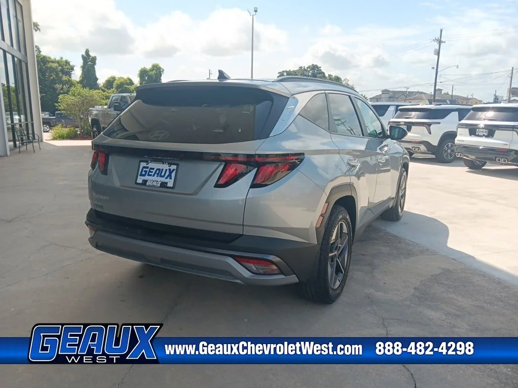 Used 2026 Silver Hyundai SEL image 8