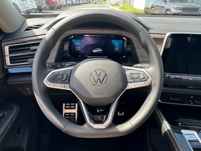 New 2026 Deep Black Pearl Volkswagen 2.0T SEL Premium R-Line image 41