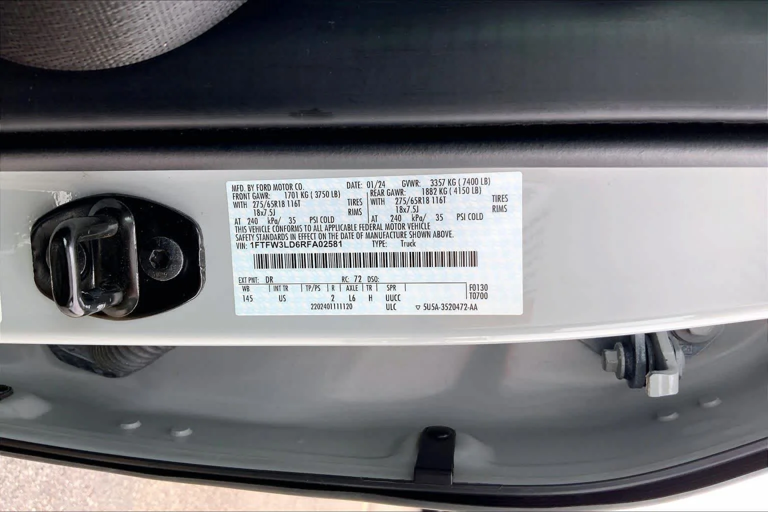 Used 2024 Avalanche Ford XLT image 31