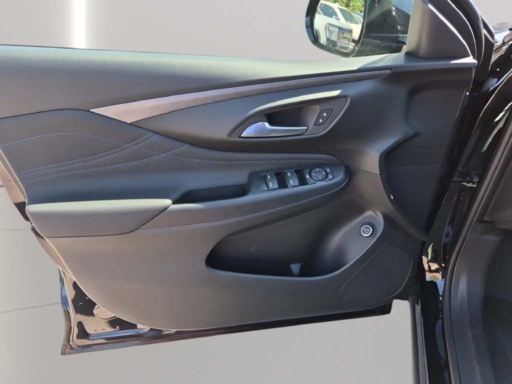 2026 Buick Envista Sport Touring - Photo 16