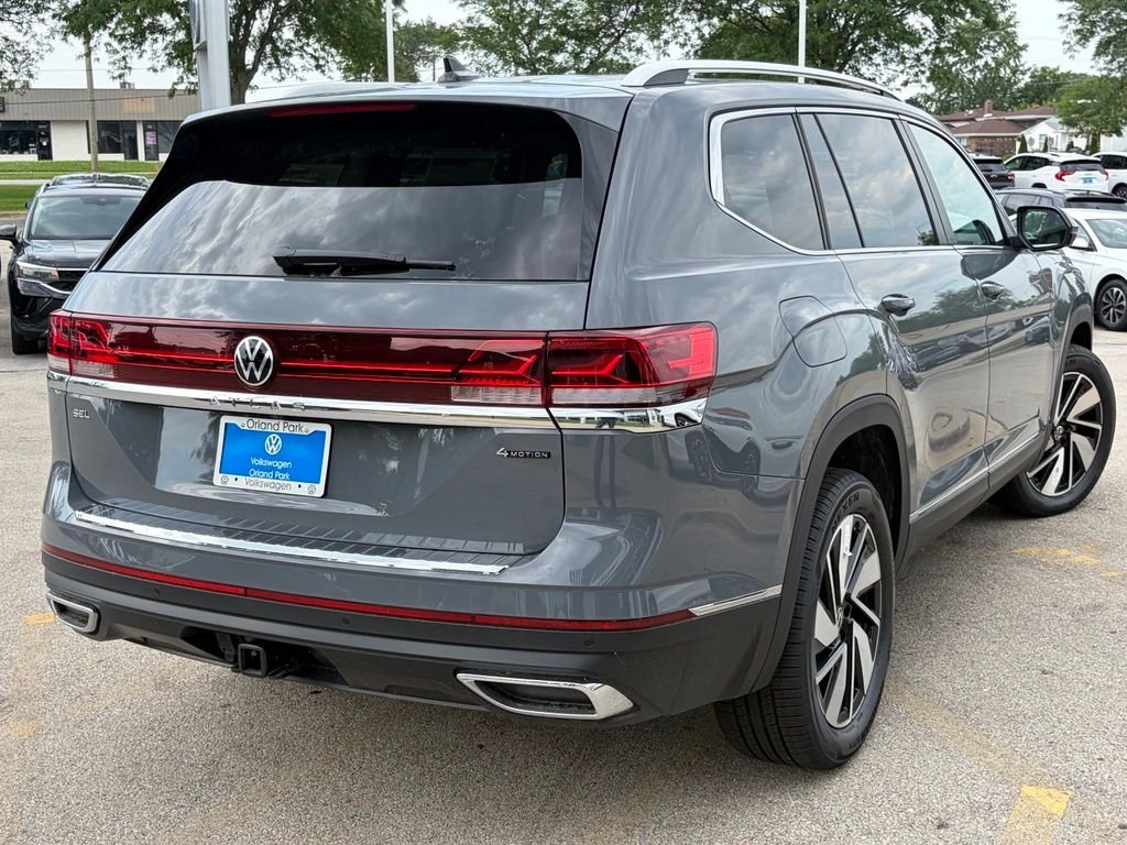 New 2026 Pure Gray Volkswagen 2.0T SEL image 3