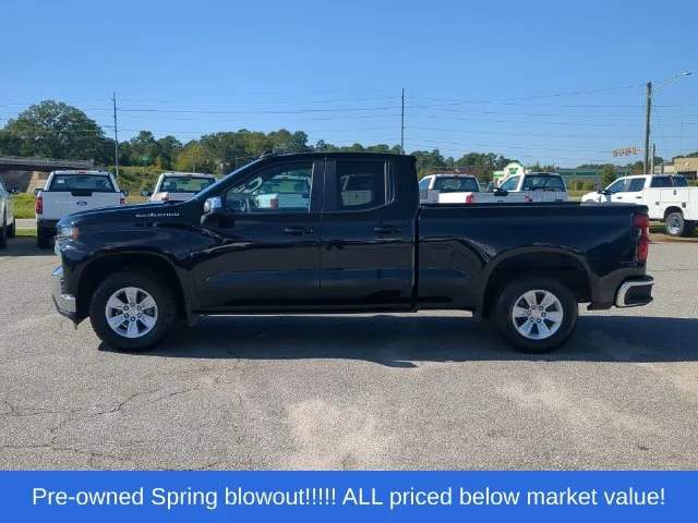 Used 2020 Black Chevrolet LT image 10