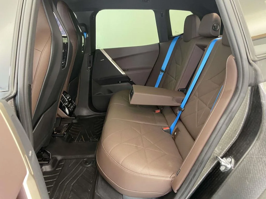 Certified Used 2024 Gray BMW xDrive50 image 16