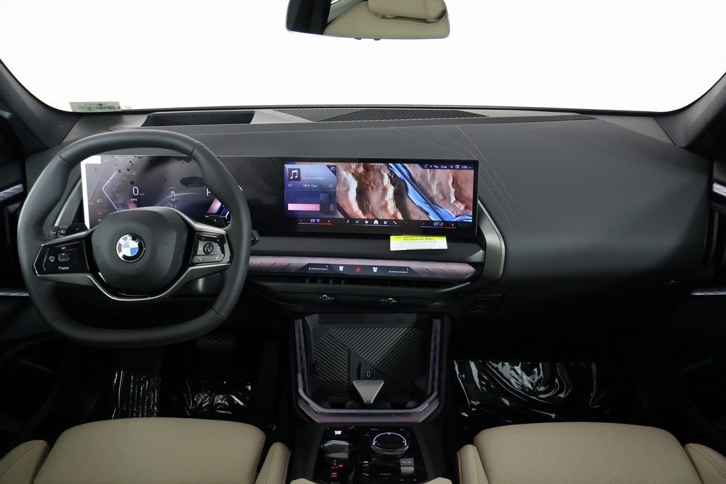 New 2026 Mineral White Metallic BMW 30 xDrive image 4