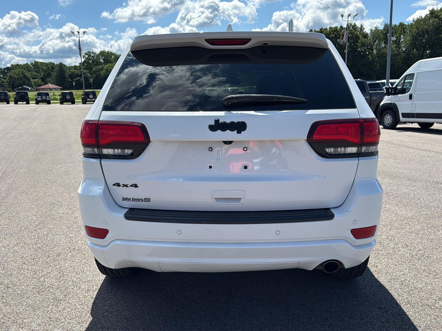 Used 2020 Bright White Clearcoat Jeep Altitude image 14