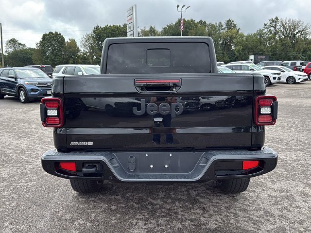 Used 2023 Black Jeep Overland image 18