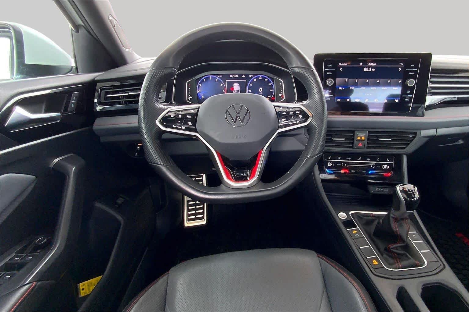 Used 2025 Pure White Volkswagen Autobahn image 6