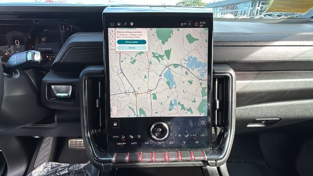 2025 GMC Yukon AT4 Ultimate - Photo 18