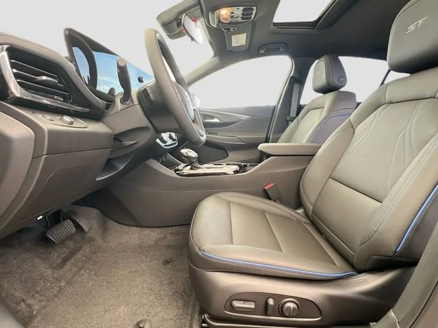 2026 Buick Envista Sport Touring - Photo 15