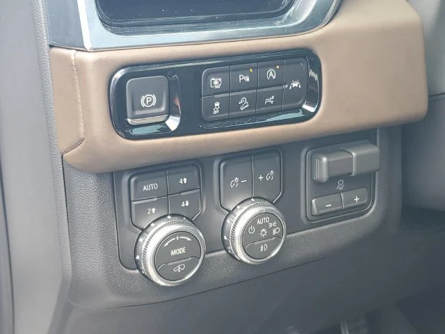 Used 2026 Summit White GMC Denali Ultimate image 17