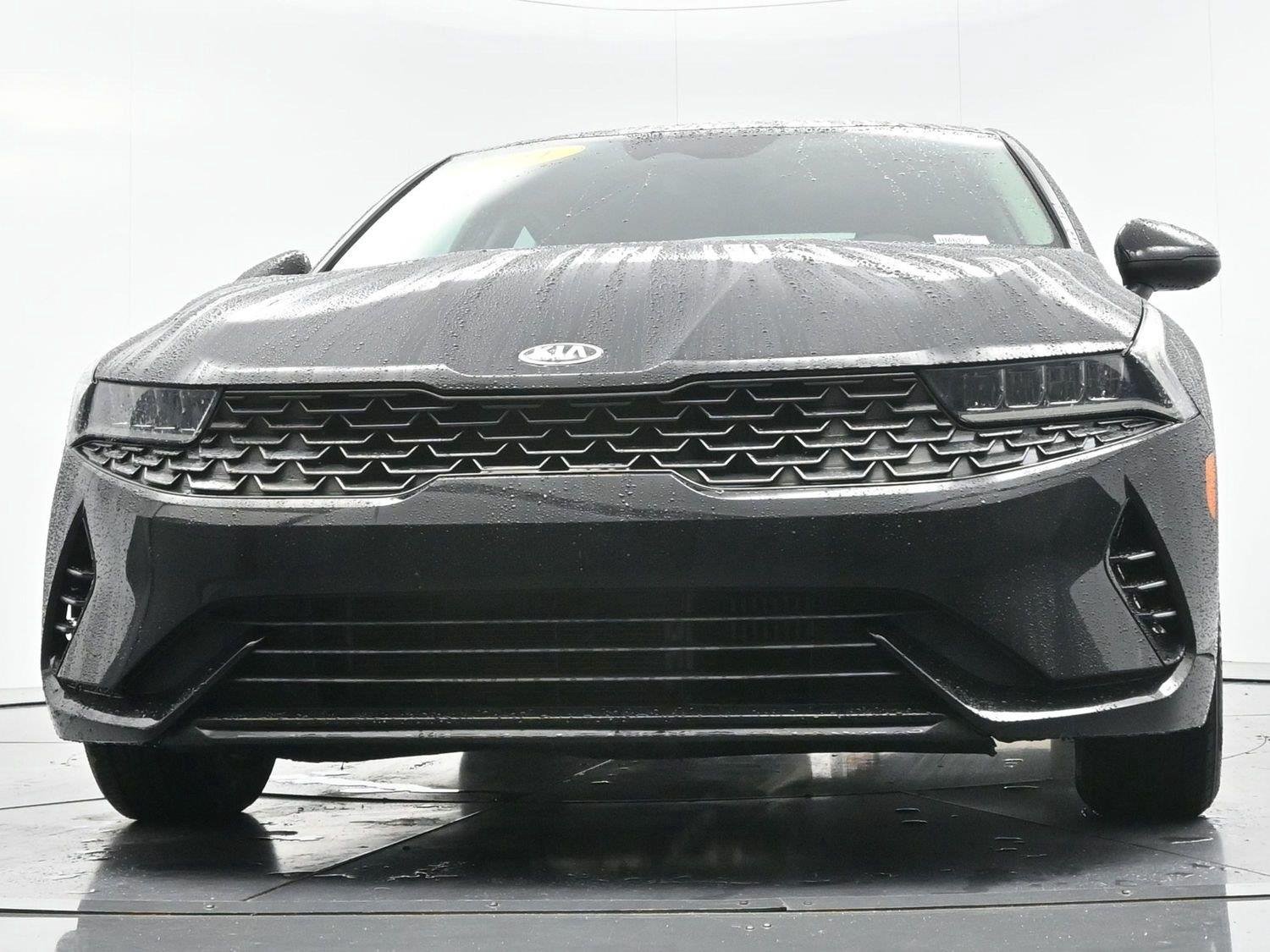 Used 2021 Ebony Black Kia LXS image 43