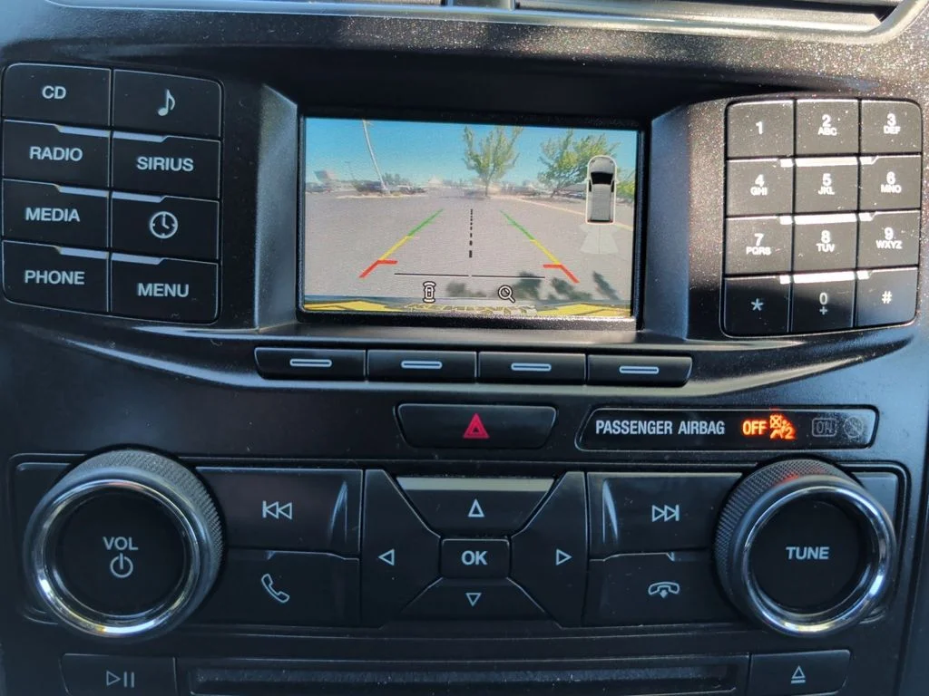 Used 2017 Gray Ford XLT image 19