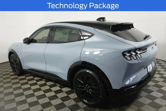 New 2026 Glacier Gray Metallic Tri-coat Ford Premium image 5