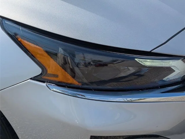 Used 2024 Silver Nissan 2.5 SV image 5