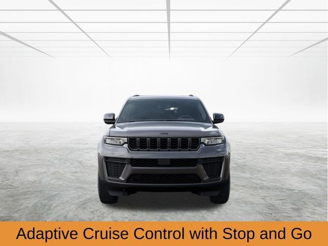 New 2026 Baltic Gray Metallic Clear-Coat Exterior Paint Jeep Altitude image 7