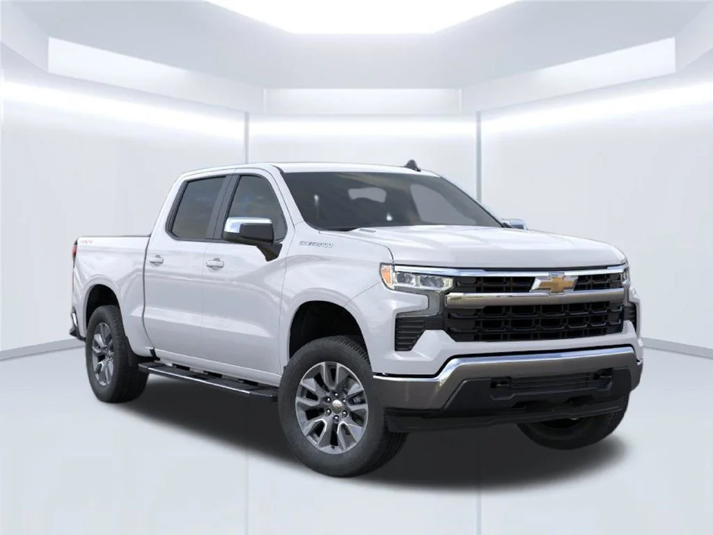 New 2026 Summit White Chevrolet LT image 9