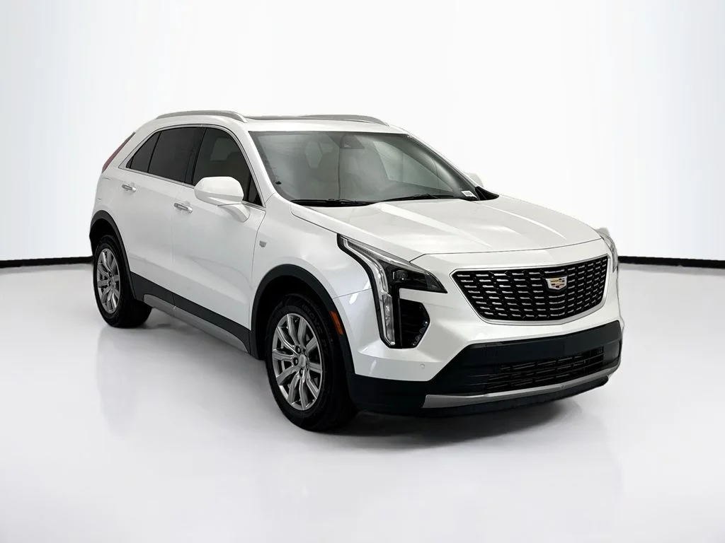 Used 2019 White Cadillac Premium Luxury image 3