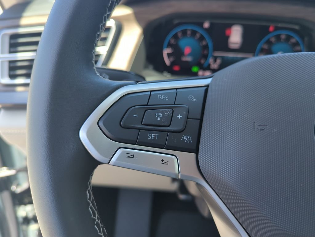 New 2026  Volkswagen SEL image 22