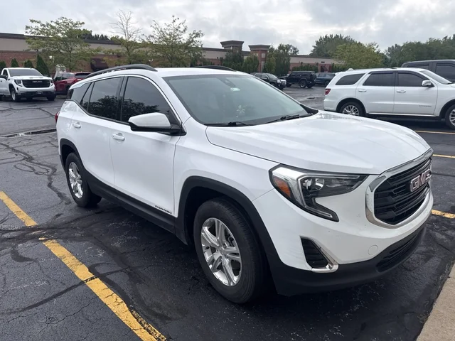 2020 GMC Terrain SLE