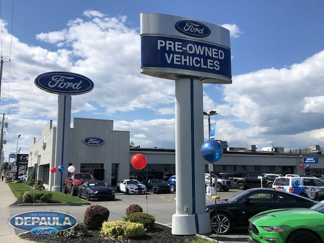 Certified Used 2022 Silver Ford XLT image 32