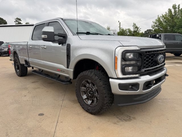 Used 2023 Silver Ford LARIAT image 7